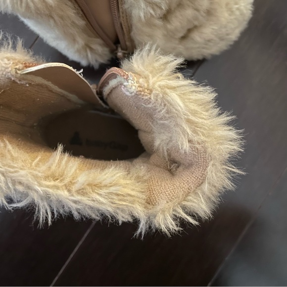Baby Gap Size 3 Booties - Picture 6 of 9